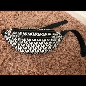 Michael Kors Beltbag